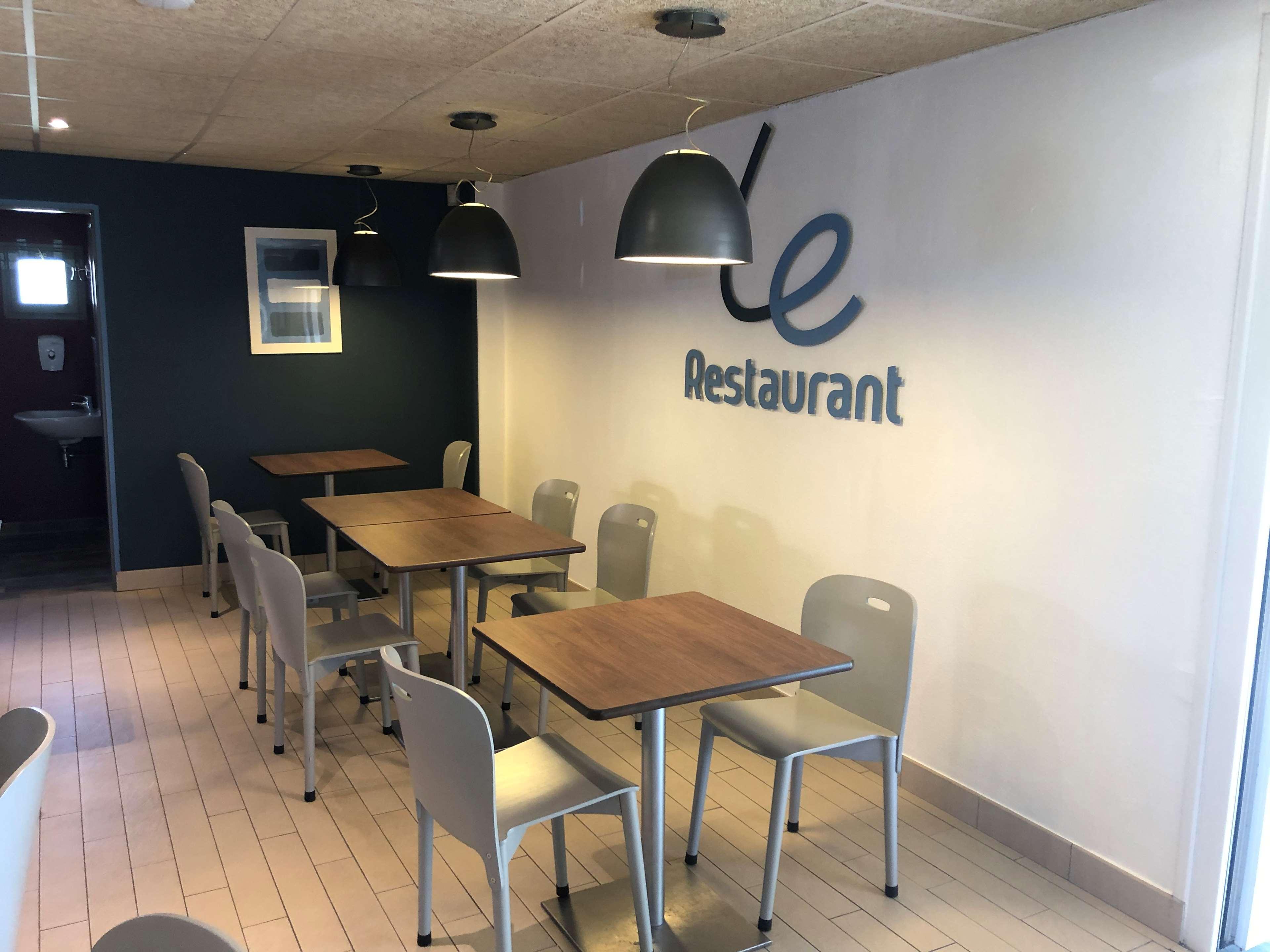 Kyriad Niort - 3*