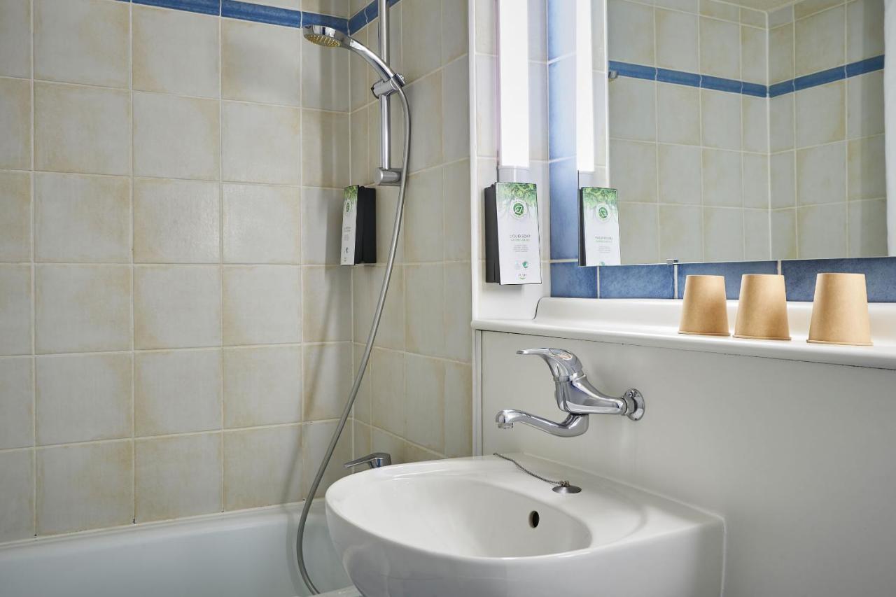 Hotel Kyriad Niort - La Creche