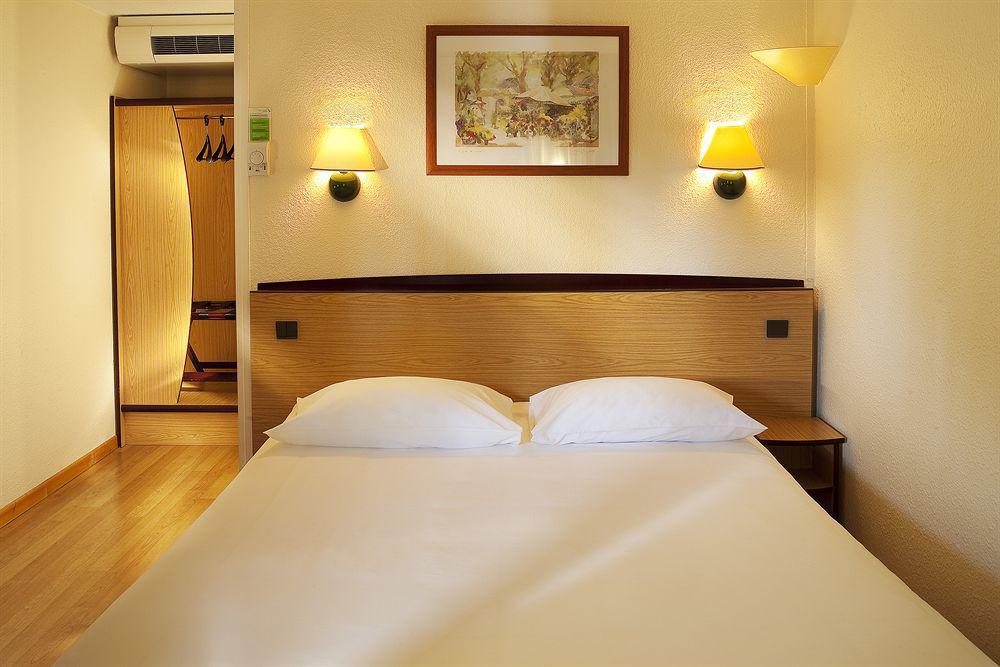 Hotel Kyriad Niort -